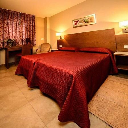 Hotel Ciutat De Carlet Экстерьер фото